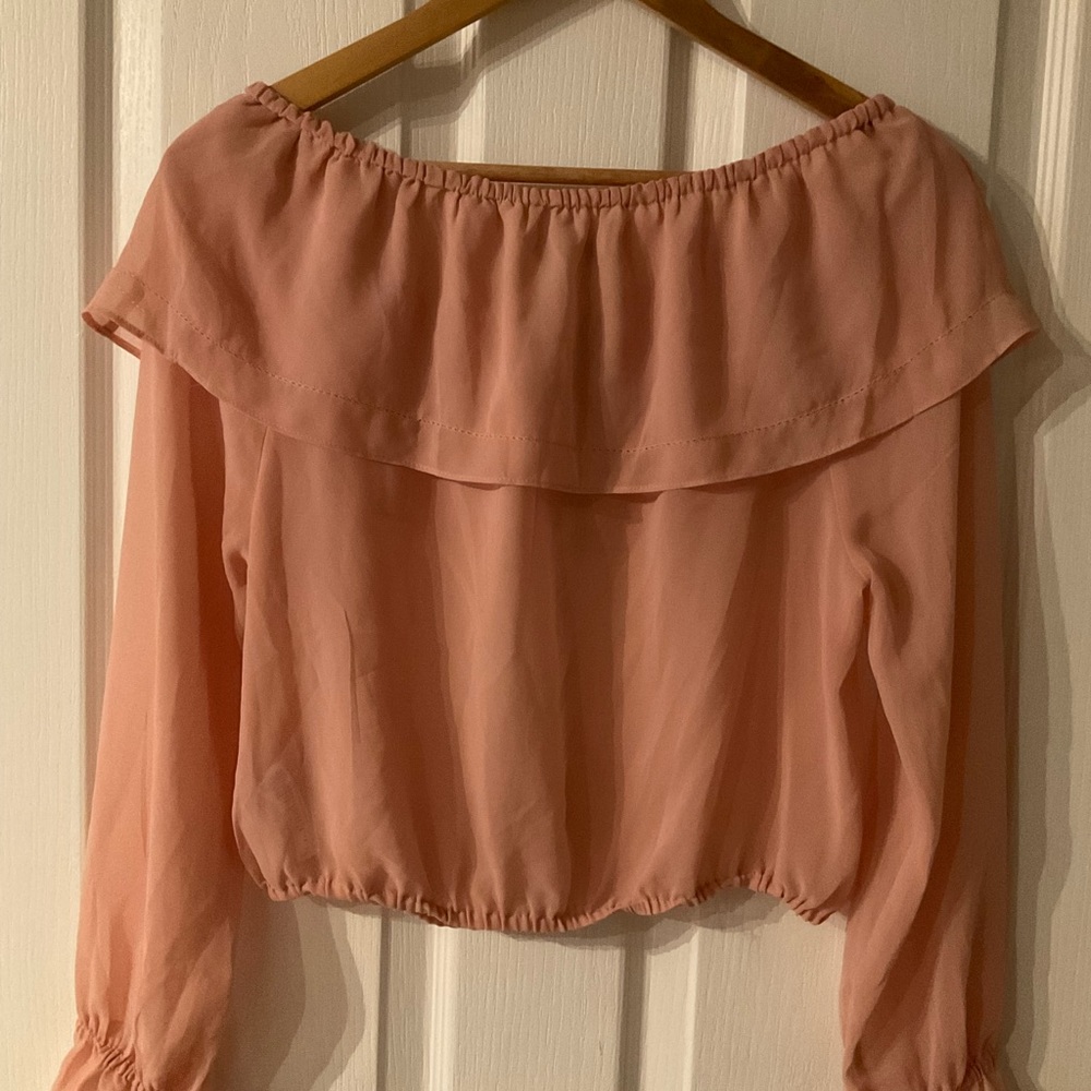 🛍off shoulder tops🛍 - Picture 3 of 3